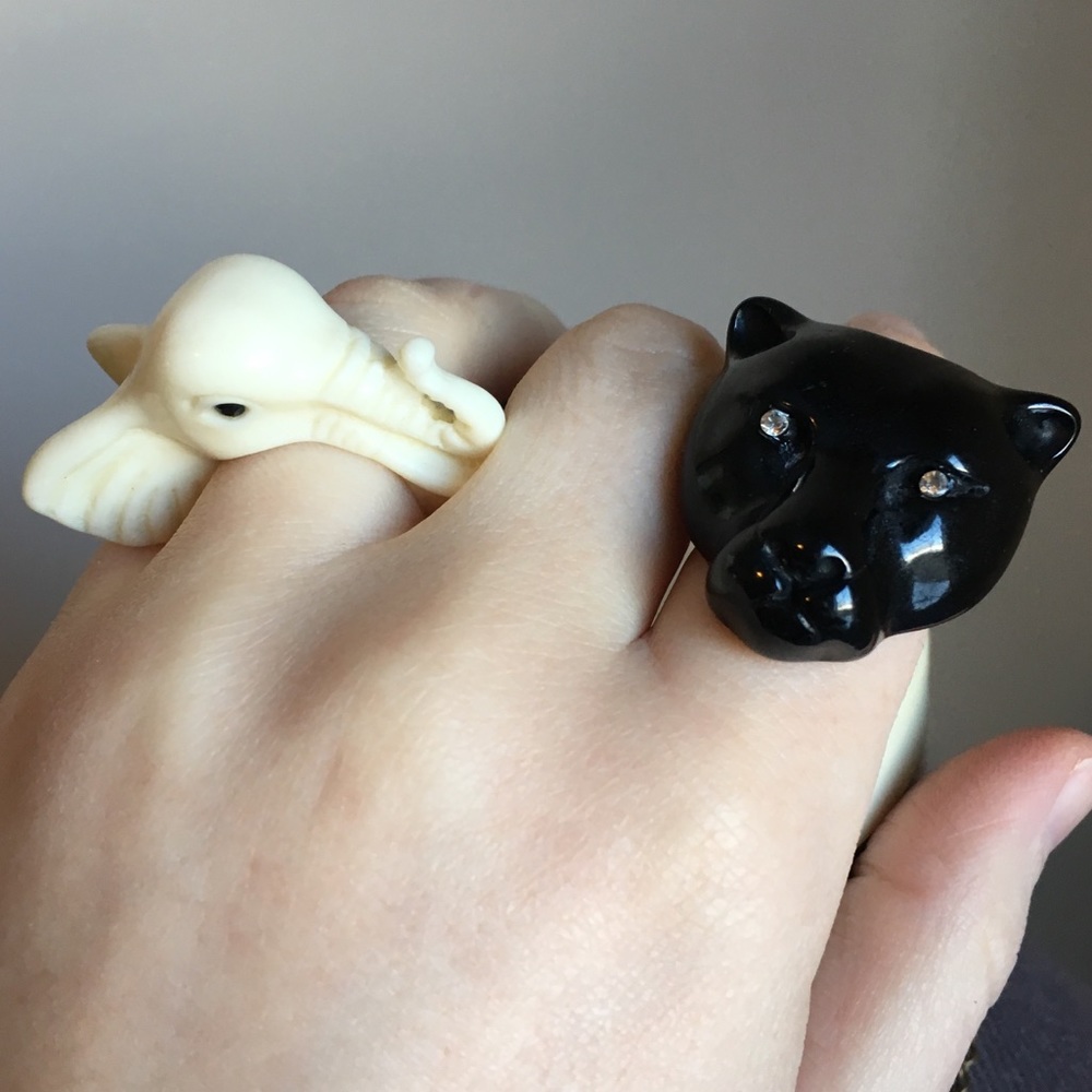 Two animal rings - white elephant & black panther